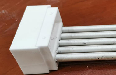 陶瓷粘发热管