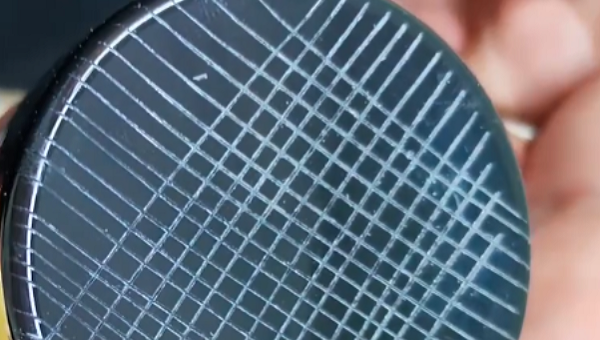 硅胶喷橡胶漆，百格测试，硅胶喷橡胶漆百格测试不通过怎么办？