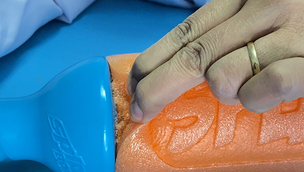 pp胶水，pp粘海绵，什么胶水粘pp和海绵强度好？