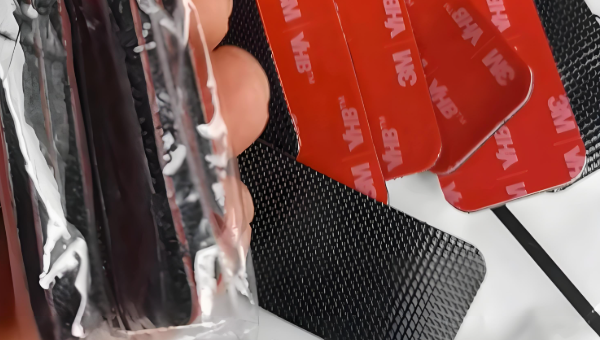 背胶魔术贴粘硅胶，HR-419专用处理剂，背胶魔术贴粘硅胶粘贴不牢怎么办？